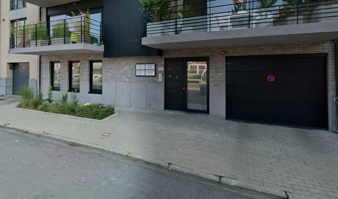 Cabinet de kinésithérapie lumineux et épuré